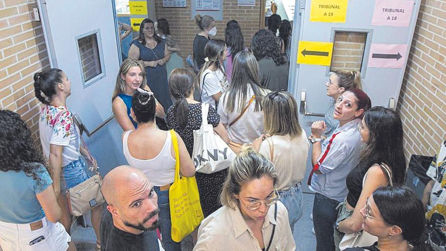 Doce mil profesores interinos continúan sin plaza a diez días del inicio del curso