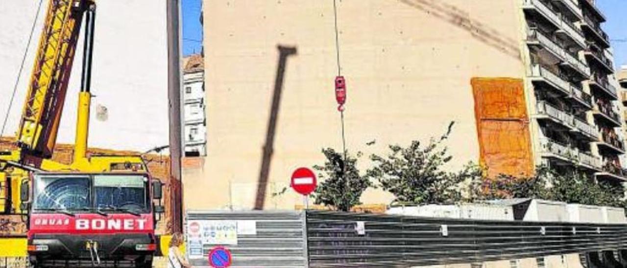 Solar de la calle Norte de València donde Limehome va a abrir un edificio de apartamentos turísticos. | M.C.L.