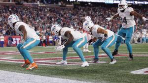 NFL - Miami Dolphins at New England Patriots