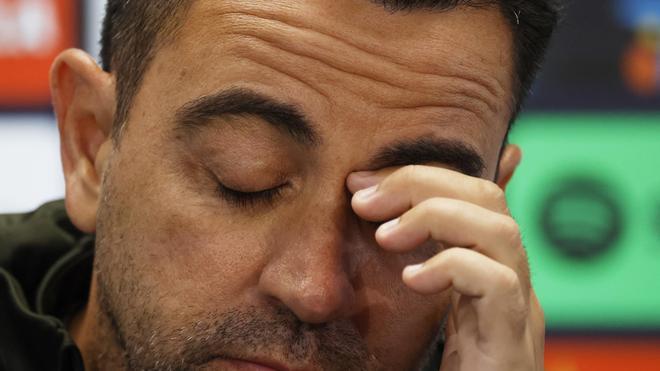 Xavi, en un momento de la rueda de prensa previa al duelo contra el Rayo Vallecano en Montjuïc.