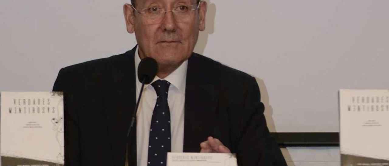 José Manuel Rodríguez Moral, durante la presentación de su última obra.