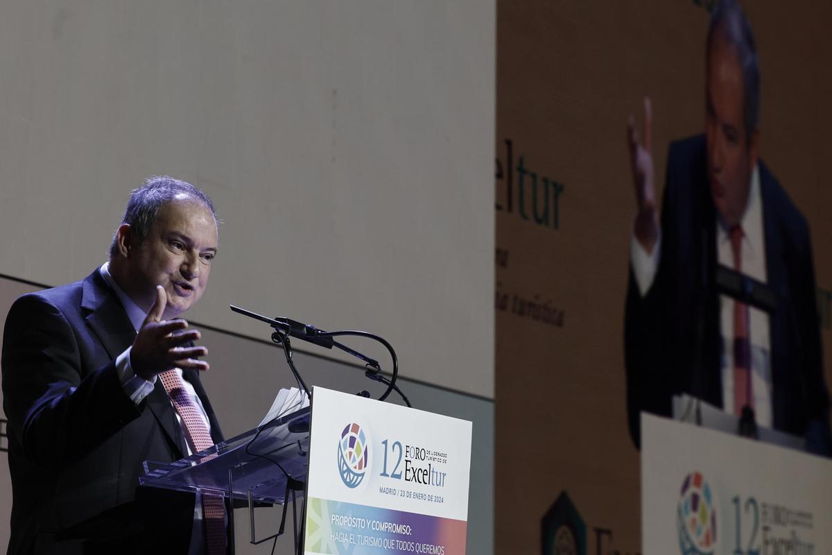 El ministro de Industria, Turismo y Comercio, Jordi Hereu inaugura este martes el XII Foro de liderazgo turístico de Exceltur que reunirá a representantes del sector en IFEMA, Madrid.