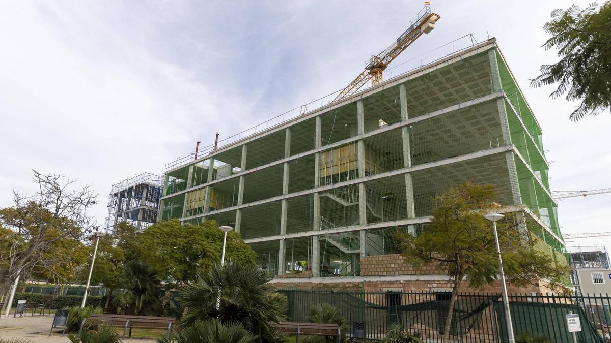 Imagen de archivo de un edificio en construcción.