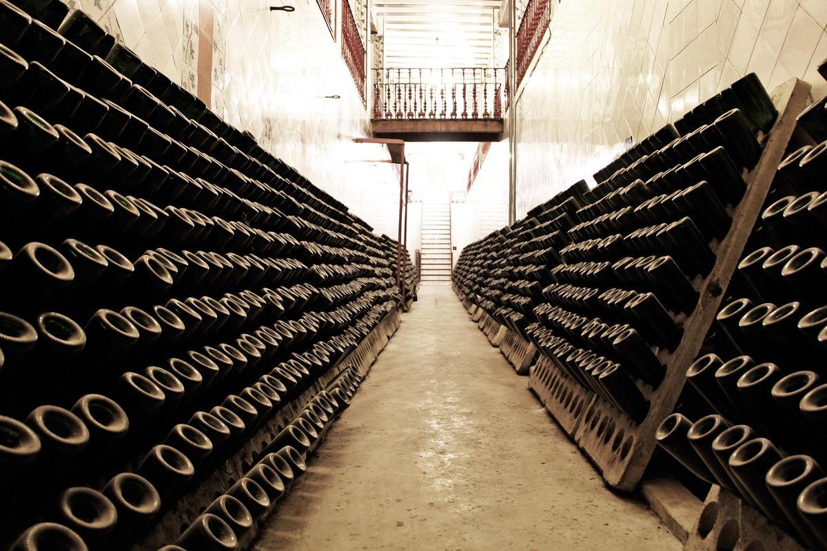 La industria vinícola emplazada en Requena ha encontrado  un filón en el mundo del cava.