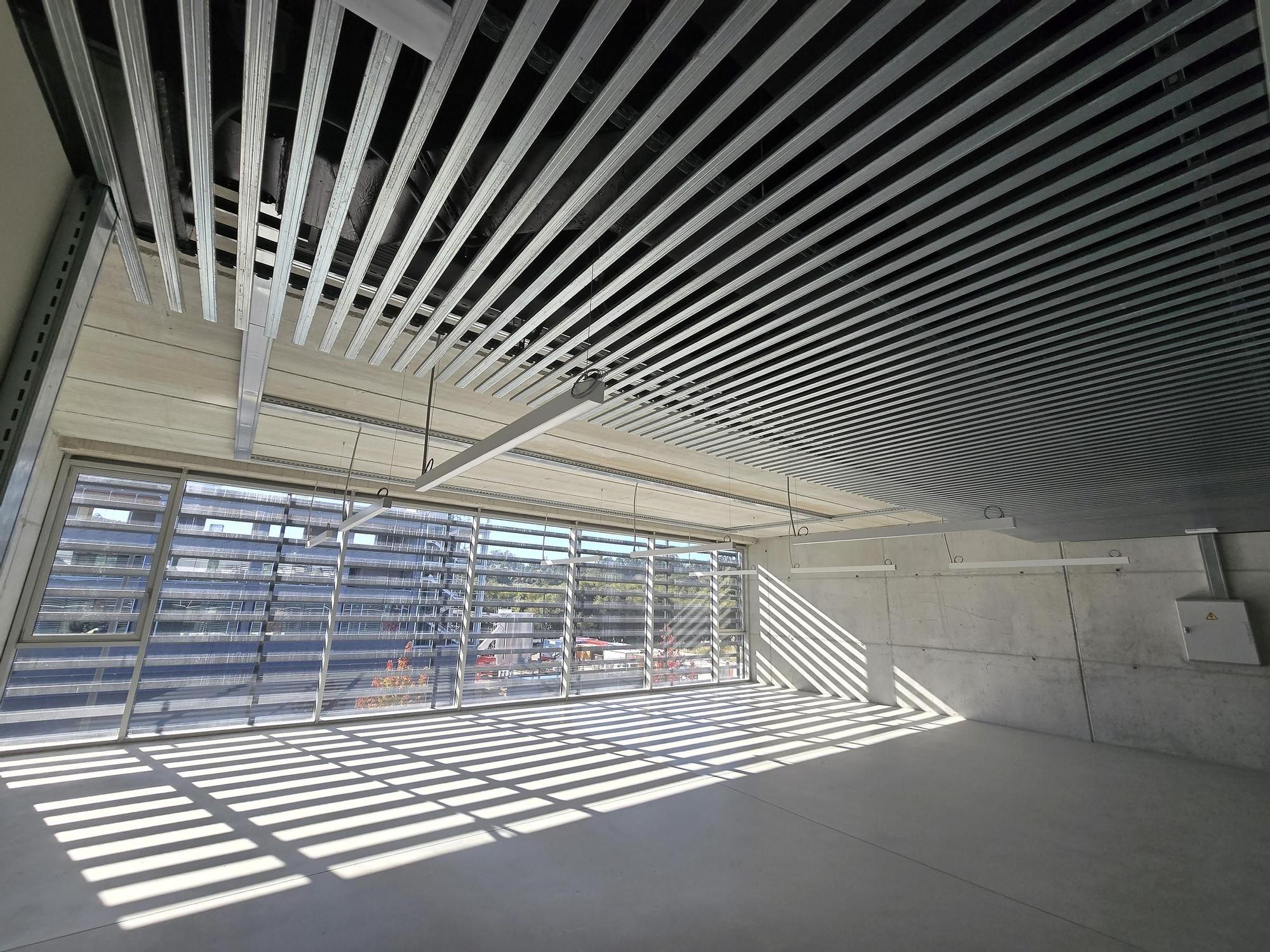 Visita a las nuevas naves de la Zona Franca para empresas tecnológicas en Pordo do Molle