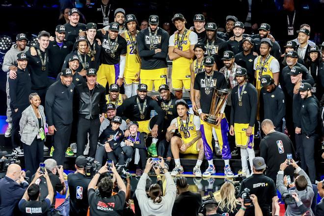 ¡Lakers campeones! Las mejores imágenes de la celebración tras ganar la Copa NBA