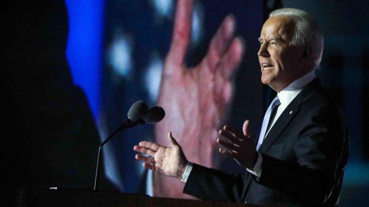 Biden rechaza la iniciativa de Trump para reabrir EEUU a los viajeros de Europa