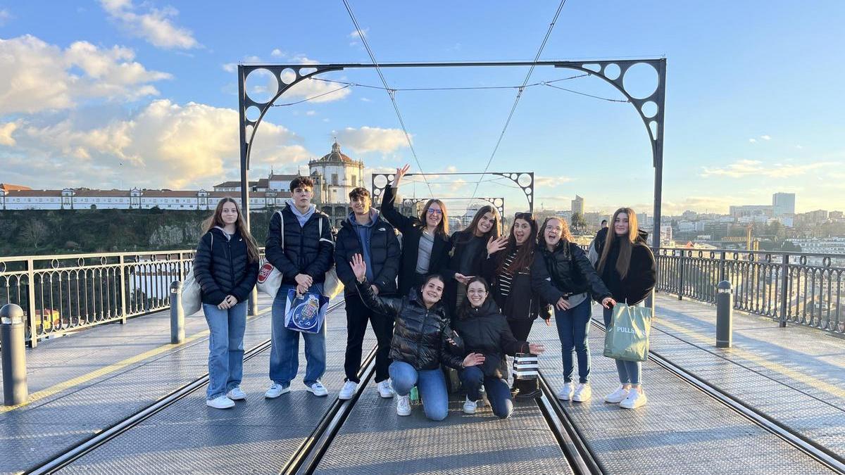 Alumnat de BatPro de FEDAC Manresa viatja a Portugal en el marc d’un projecte Erasmus+