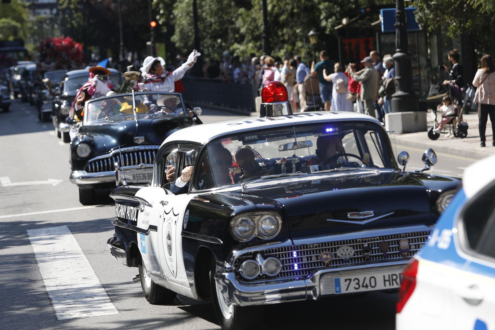 El mini desfile del Día de América en Asturias de San Mateo 2021