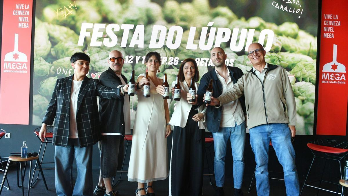 La presentación de la Festa do Lúpulo de Betanzos en el museo MEGA