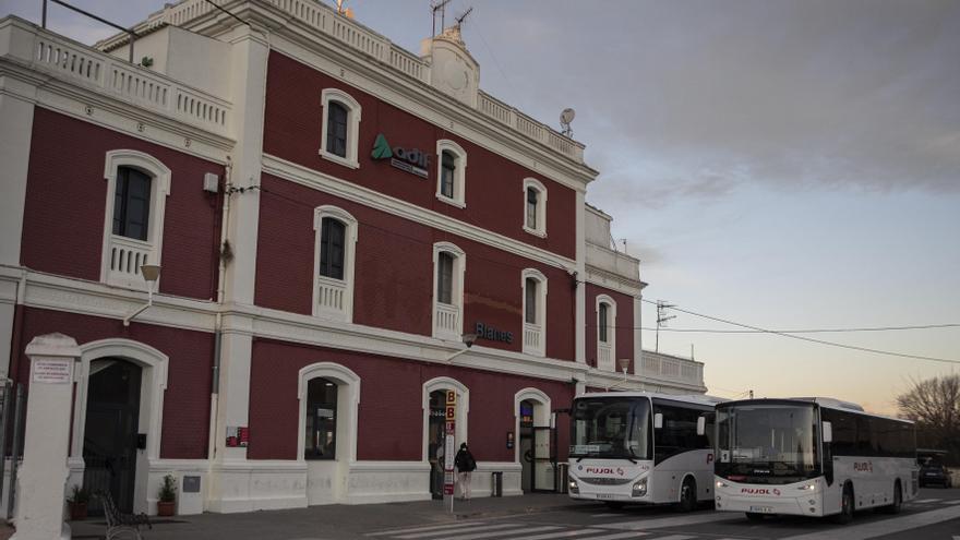 Renfe controlarà amb drons les estacions de Blanes i Maçanet