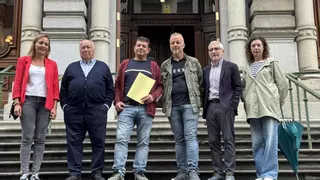 Vecinos de La Corredoria denuncian la "insensibilidad" de las administraciones sobre la reapertura del enlace de la AS-II en La Corredoria