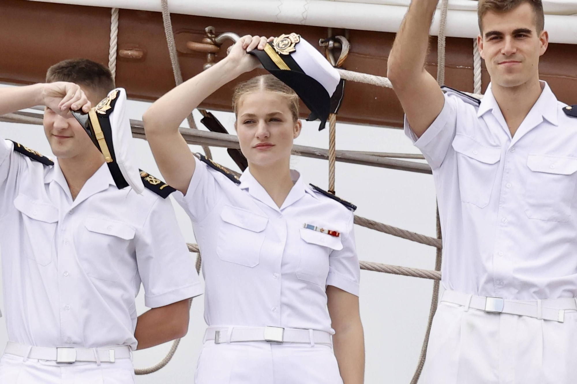 En IMÁGENES: Así fue la despedida de Leonor y "Elcano" del Musel