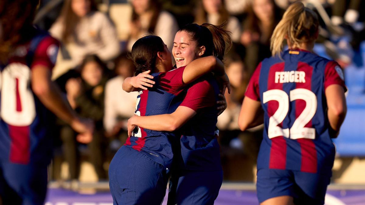 Giulia Dragoni celebra un gol con el filial