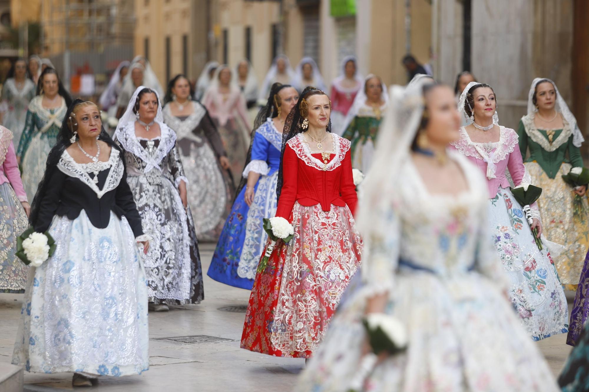 Búscate en el segundo día de la Ofrenda en la calle San Vicente hasta las 17 horas