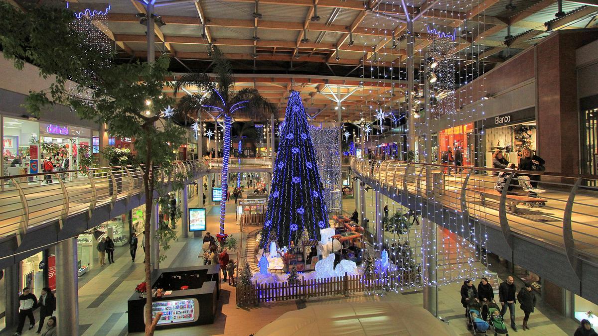 El centro comercial La Vital en navidad