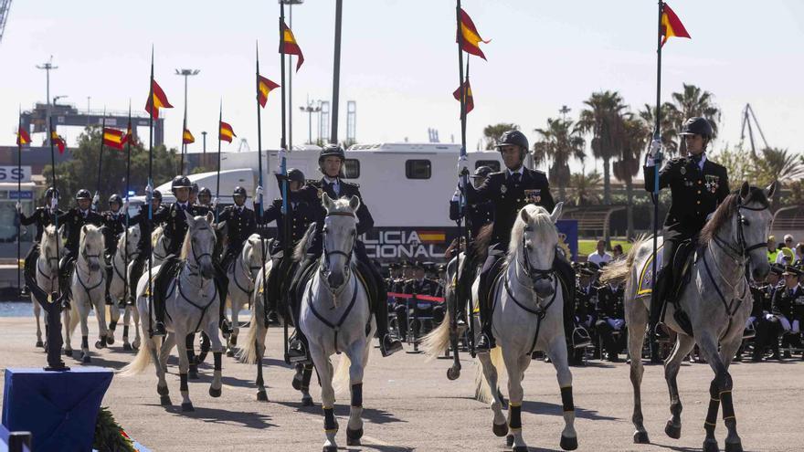 Actos de la festividad de la Policía Nacional