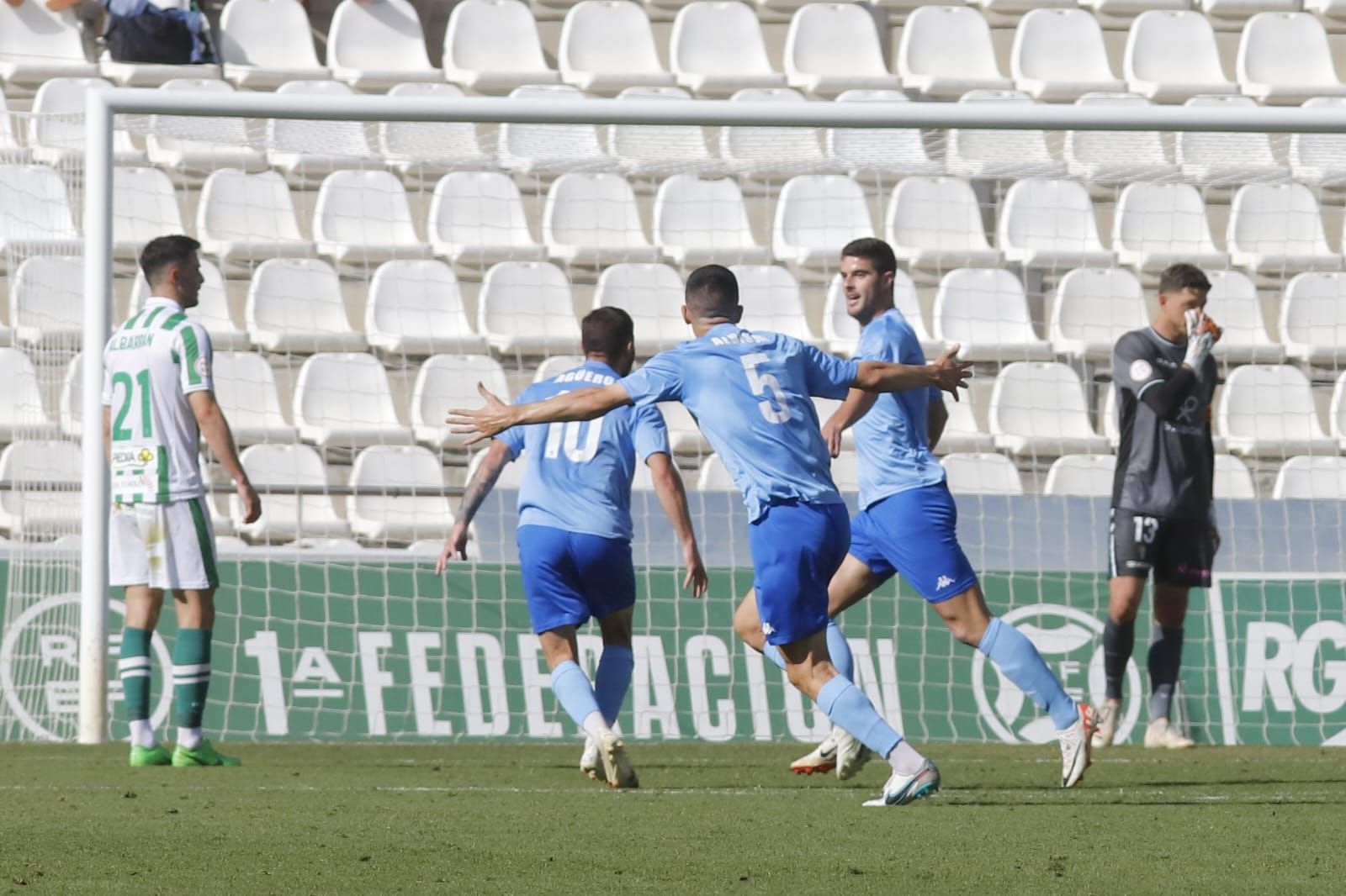 Córdoba CF-Alcoyano: las imágenes del partido en El Arcángel