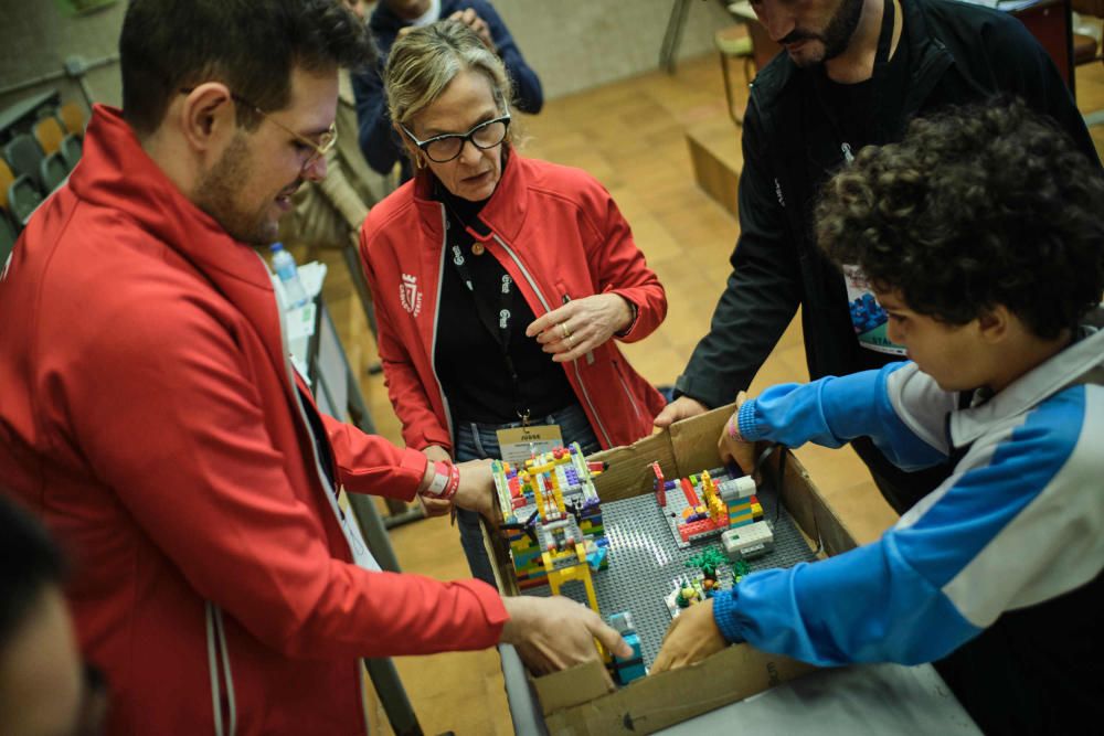 Octava edición de la First Lego League Canarias Aulario del Campus de Guajara de la Universidad de La Laguna  | 15/02/2020 | Fotógrafo: Andrés Gutiérrez Taberne