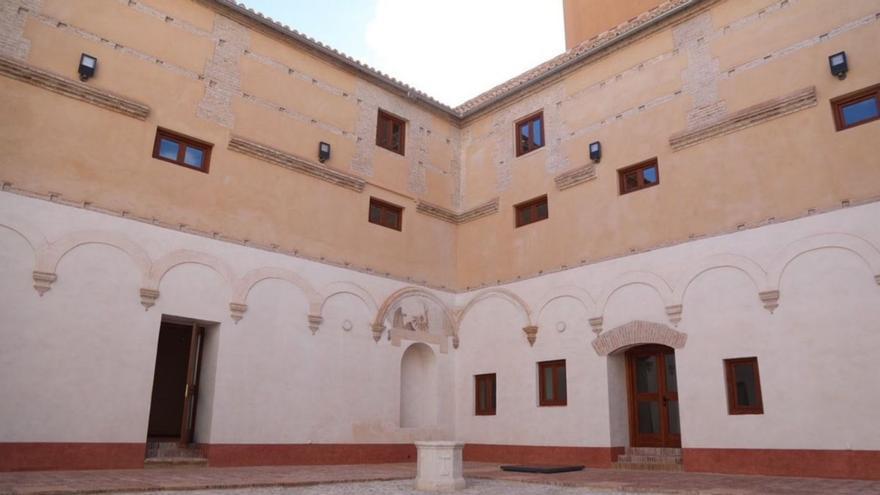 Abierta al público la biblioteca Jorge Guillén en el convento de San Andrés