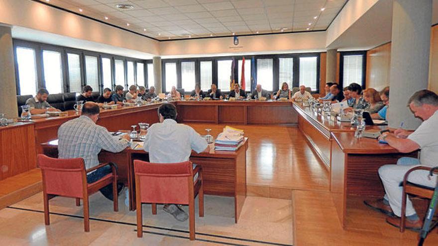 El pleno municipal de Calvià, reunido en sesión plenaria mensual, ayer por la tarde.