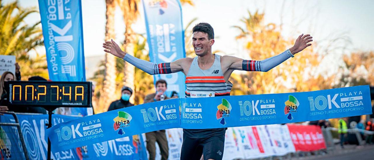 Adel Mechaal en su última participación del 10k - Platja d’en Bossa