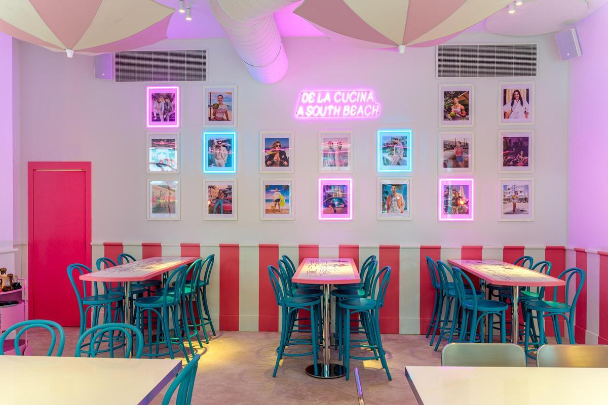 El interior de Beata Pasta Caleido, el nuevo local con el que Ciro Cristiano amplía su universo 'smart' en Madrid con una estética inspirada en un hotel de Miami.