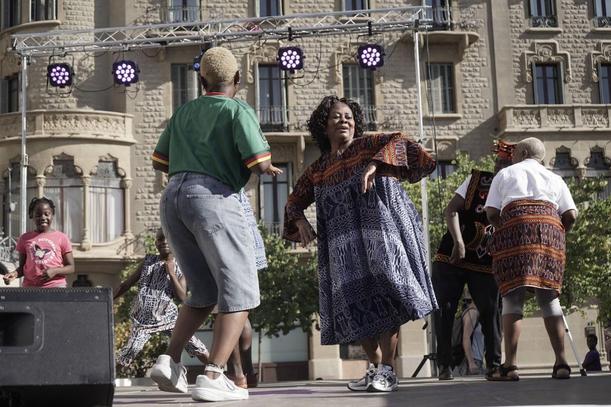 Les imatges de la Festa Intercultural de Manresa, 2026