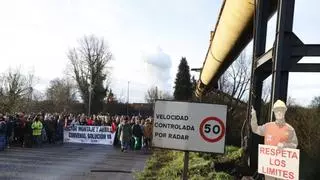 La industria auxiliar asturiana pacta una subida salarial del 10,6% hasta 2028 que pone fin a la huelga: estos son los detalles del acuerdo