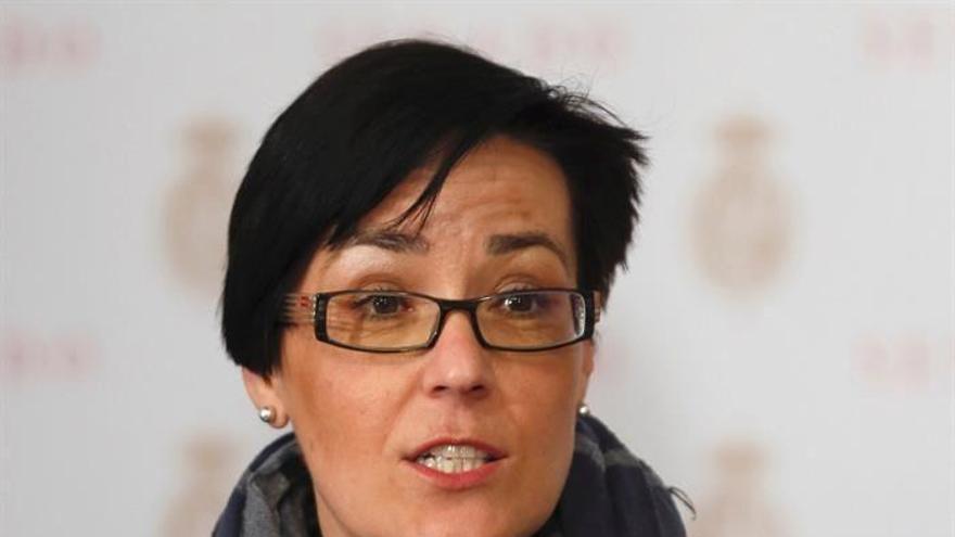 La alcaldesa de Andorra apoya en el Senado investigar los crímenes de Teruel