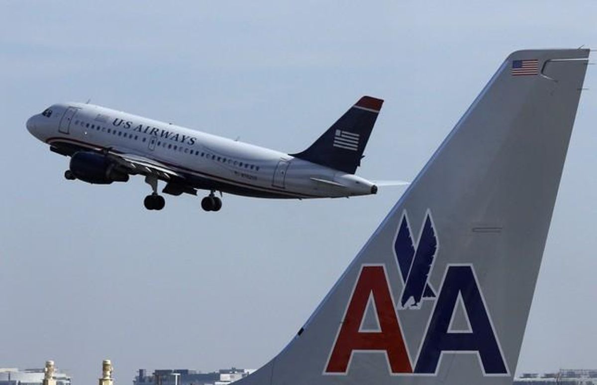 Avions d’US Airways i American Airlines. Avions d’US Airways i American Airlines.