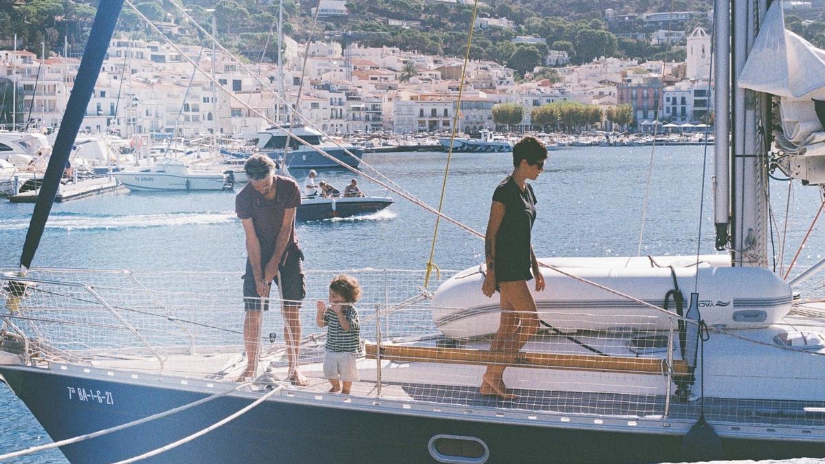 A punto de zarpar el barco que dará la vuelta al mundo con una familia española al timón: bienvenidos al Forquilla