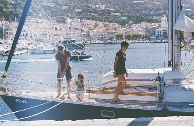 A punto de zarpar el barco que dará la vuelta al mundo con una familia española al timón: bienvenidos al Forquilla