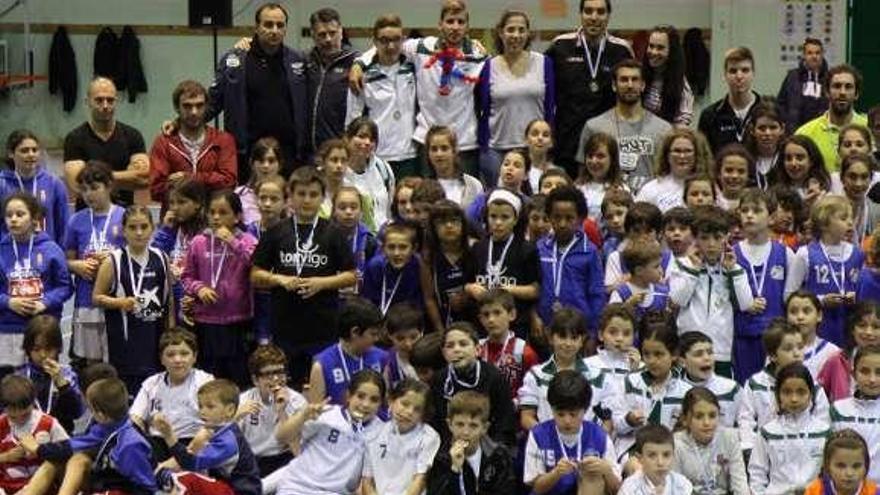 Niños de O Grove en el transcurso de una actividad reciente.  // Muñiz