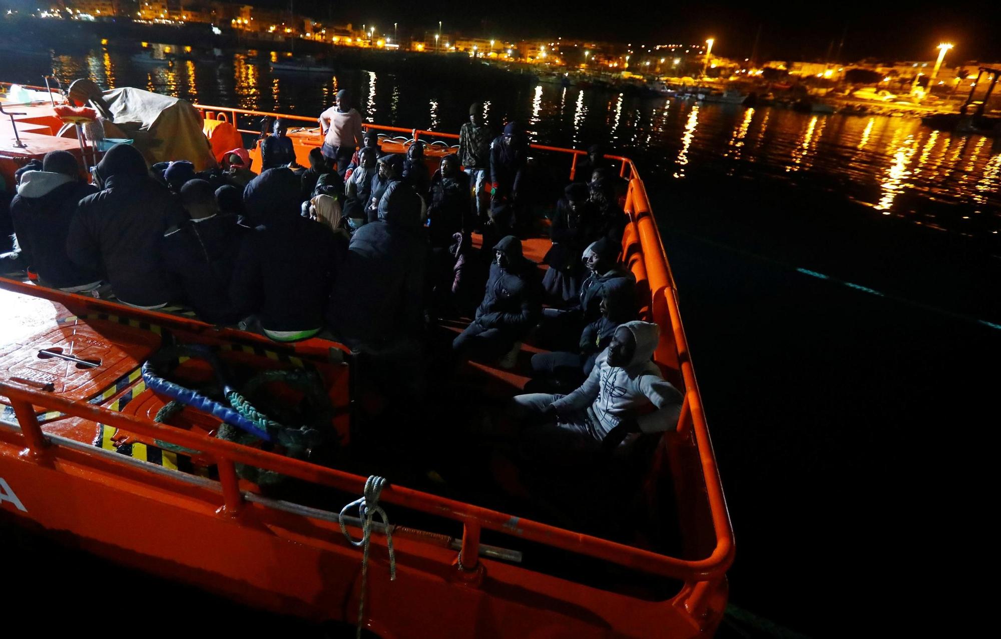 Llegan 140 migrantes a Gran Canaria, uno de ellos fallecido