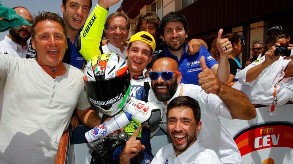 Dalla Porta celebra el título con su equipo