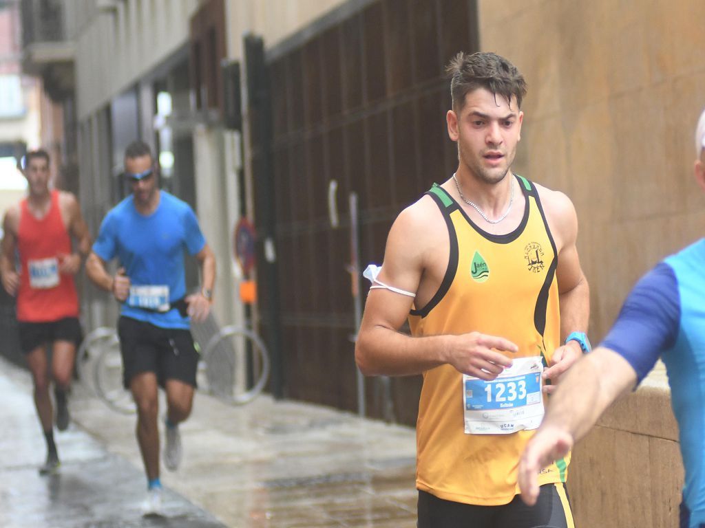 Llegada y podios de la 10k, la media maratón y la maratón de Murcia (I)