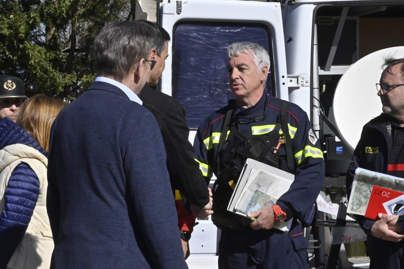 Galería: Visita de Pedro Sánchez al PMA del incendio del Alto Mijares