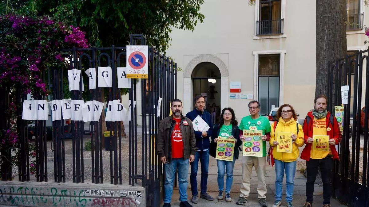 Los sindicatos esperan un "alto seguimiento" en una huelga de profesores "histórica"