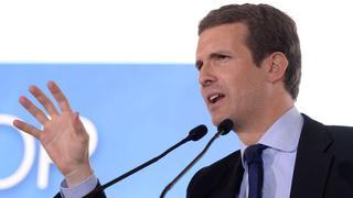 Casado exhibe su plan de involución