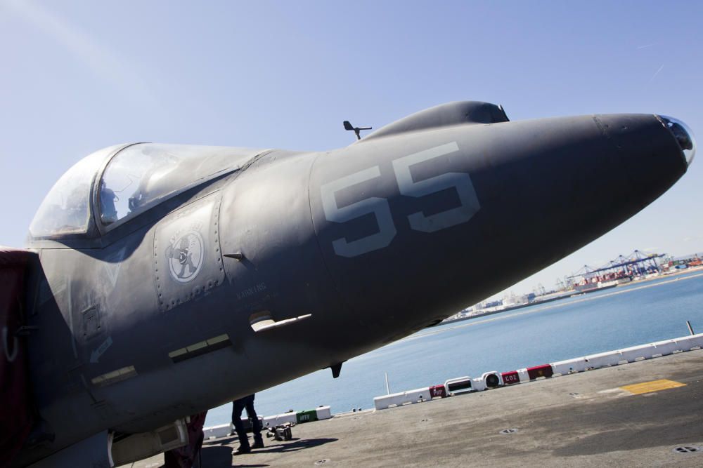 El portaaviones del ejército norteamericano USS Kearsarge