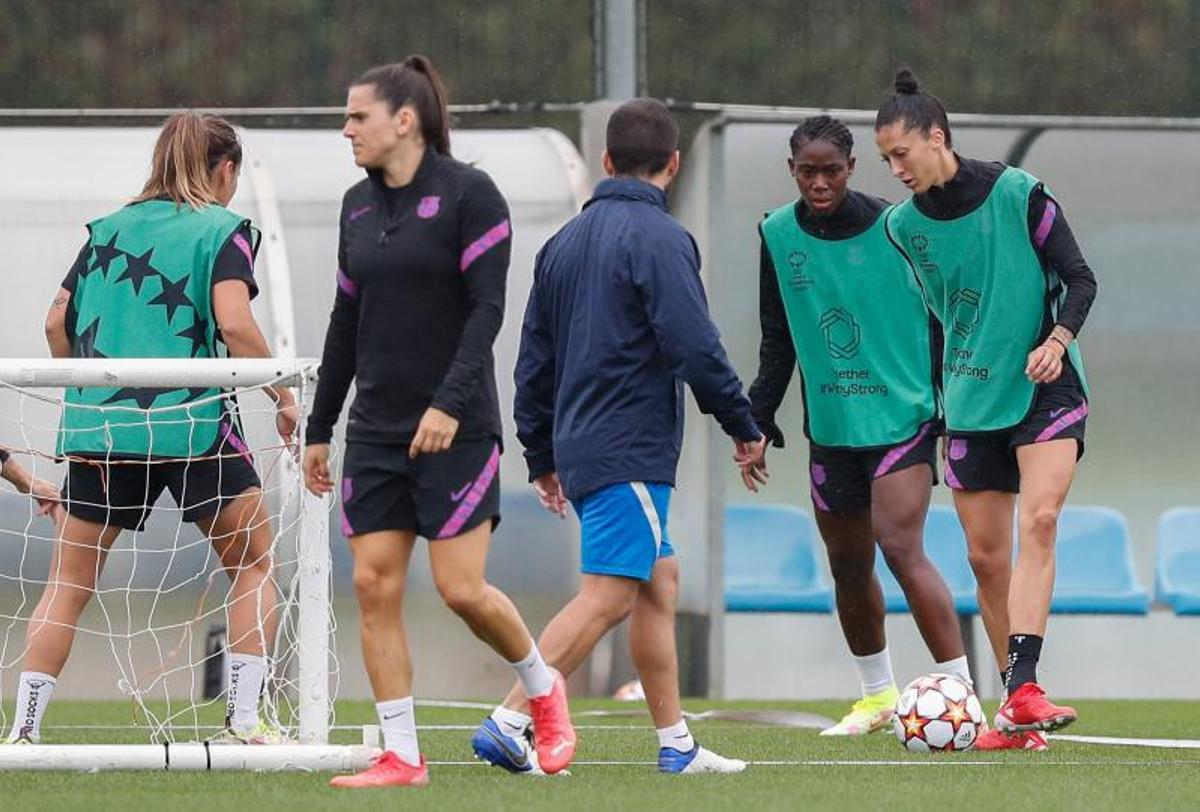 Las mejores imágenes del último entrenamiento del Barça antes del debut en Champions