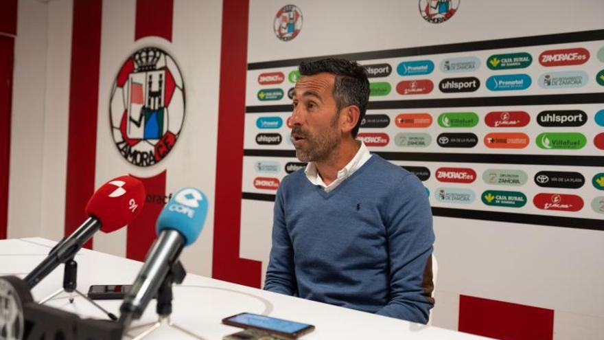 Chuchi Jorqués, entrenador del Palencia Cristo Atlético: &quot;No puedo reprochar nada a mis jugadores&quot;