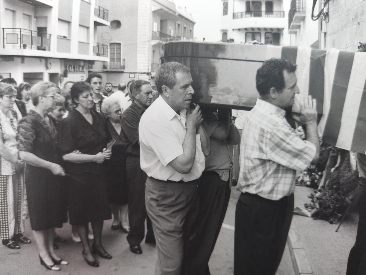 Pedreguer, años 90: El adiós al poeta, premio a Raimon y apoyo al pueblo saharaui Pedreguer, años 90: El adiós al poeta, premio a Raimon y apoyo al pueblo saharaui