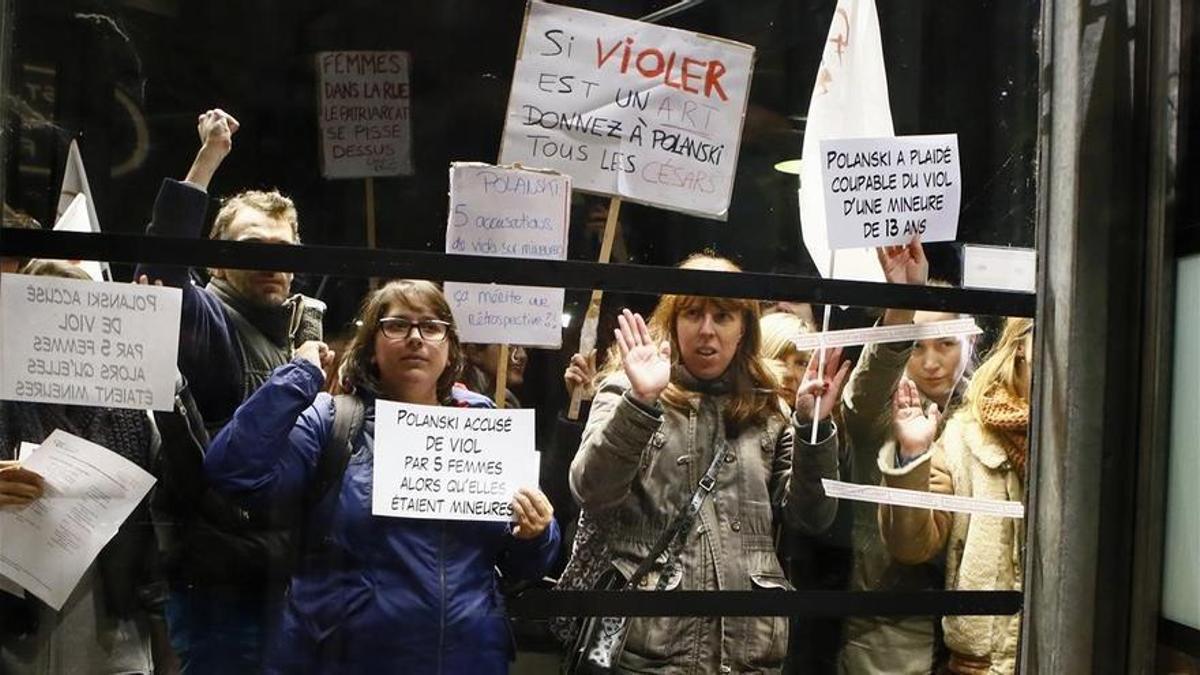 Boicot de feministas a Polanski en París.