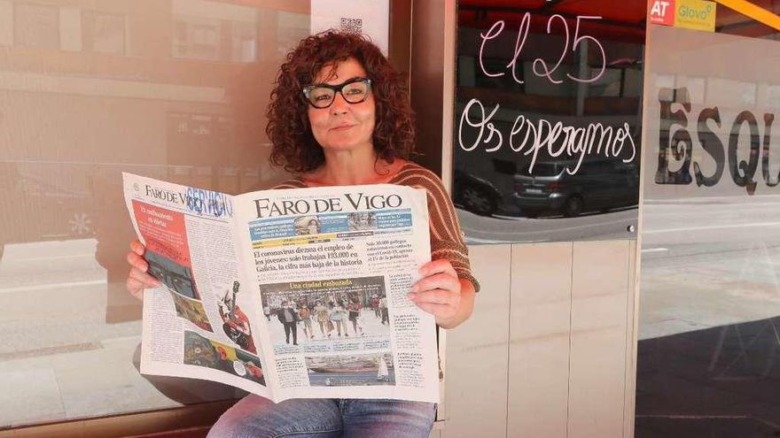 Sara Fernández Rodríguez, propietaria de la cafetería Esquina, en Vigo. // J. Lores