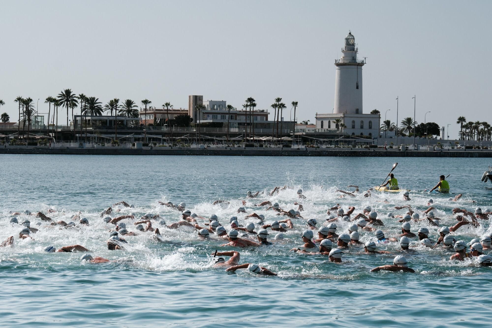Así ha transcurrido la 65ª edición de la Travesía a Nado del Puerto de Málaga 