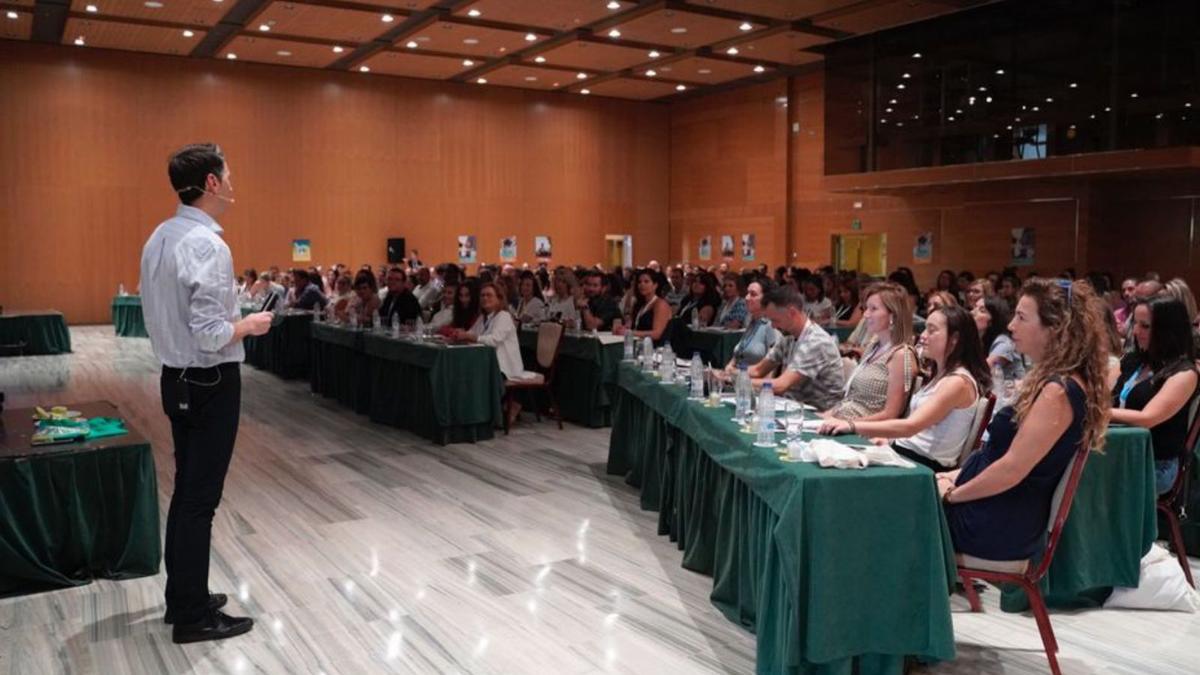 Miguel Ángel Milán durante su ponencia en la jornada de ayer.