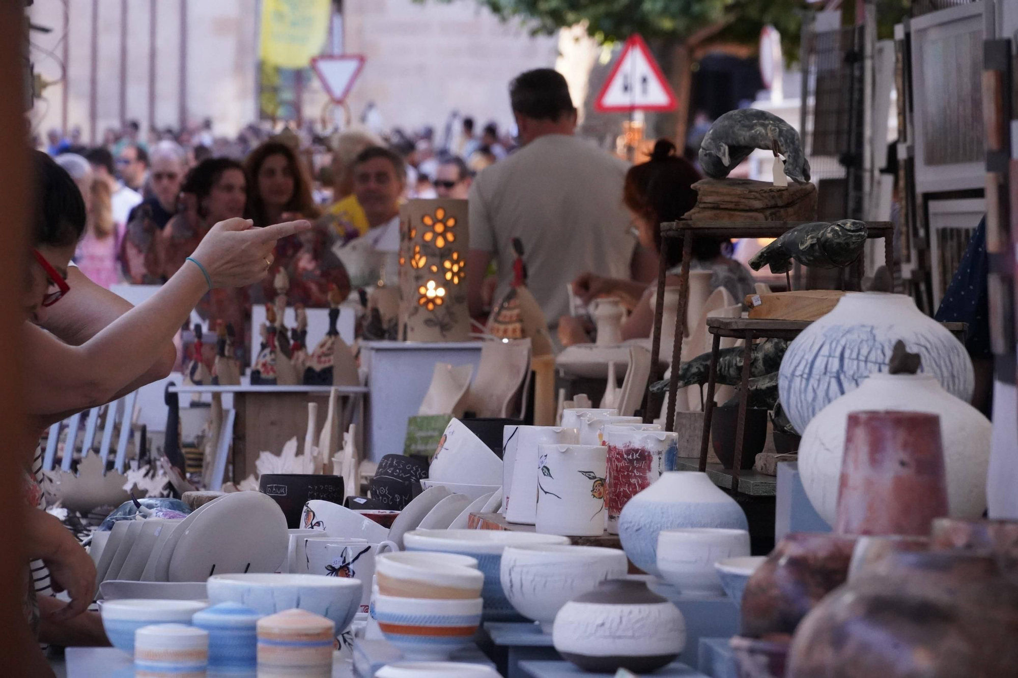 GALERÍA | La Feria de la Cerámica y la Alfarería ya está en la calle