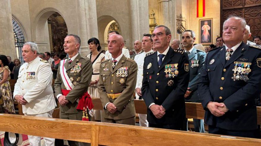 La Reina del mar sale en procesión